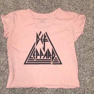 Def leppard pink tshirt